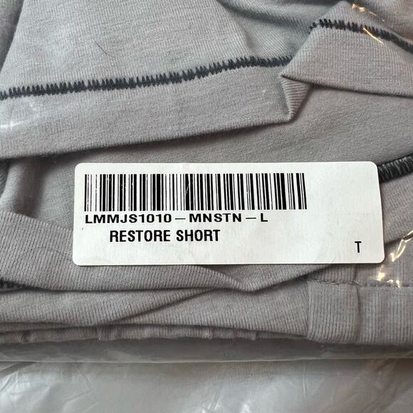 LUNYA LAHGO Restore Short Gray Pockets Stretch Lightweight Lounge Large NEW - Picture 10 of 10